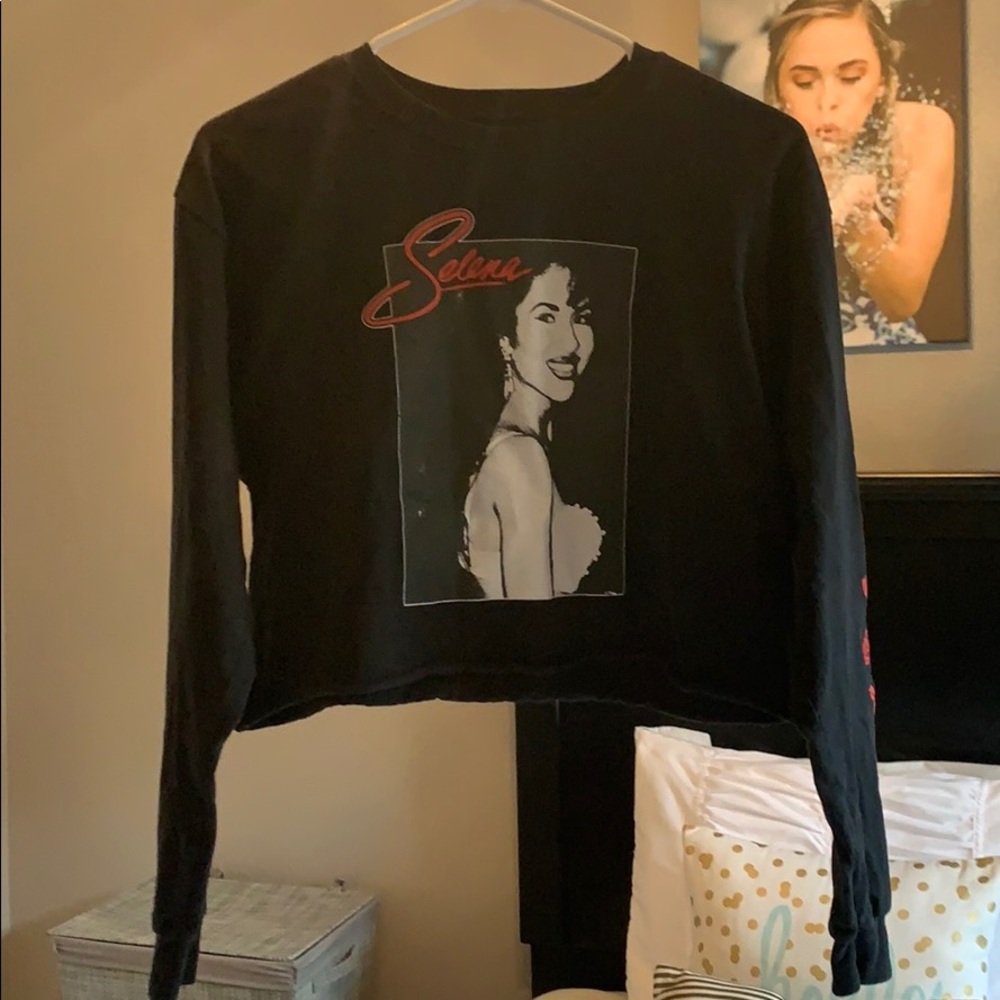 Selena long sleeve cropped sweater
